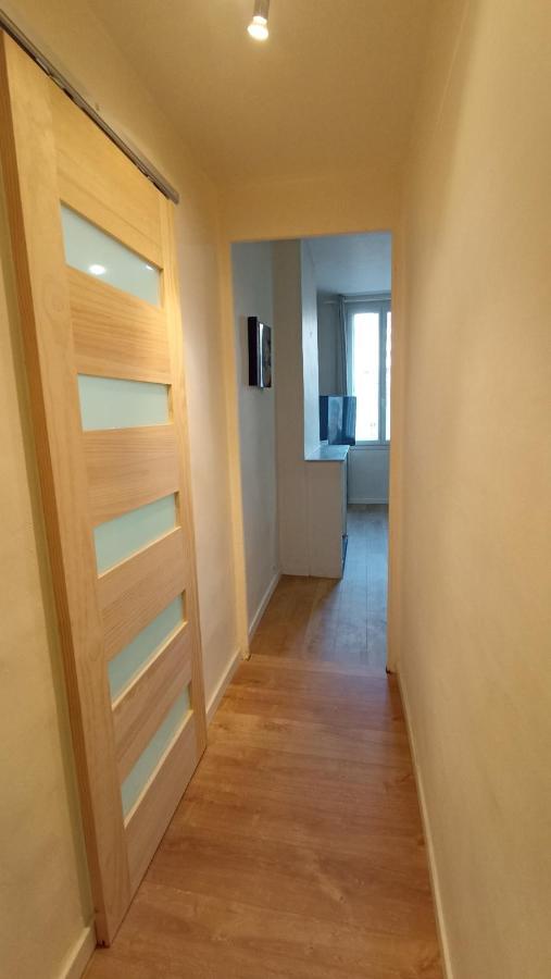Studio Neuf Climatise Centre Ville #7 تولون المظهر الخارجي الصورة